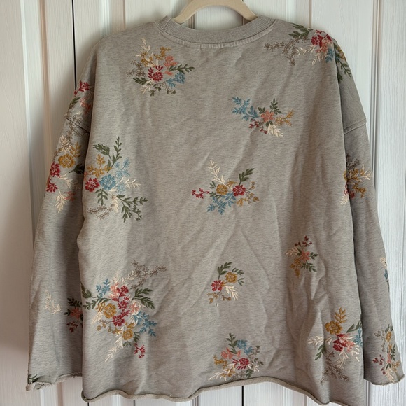 Driftwood French Terry Gathered Sleeve Pullover Sweatshirt NWT. Embroidered - Picture 5 of 10
